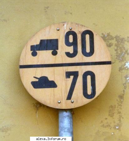 Poze haioase 2 - tancurile sa reduca din viteza - Poze