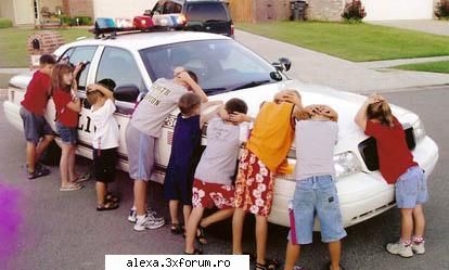 Poze haioase 2 - sunteti arestati! - Poze